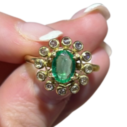 18K Yellow Gold Emerald Ring